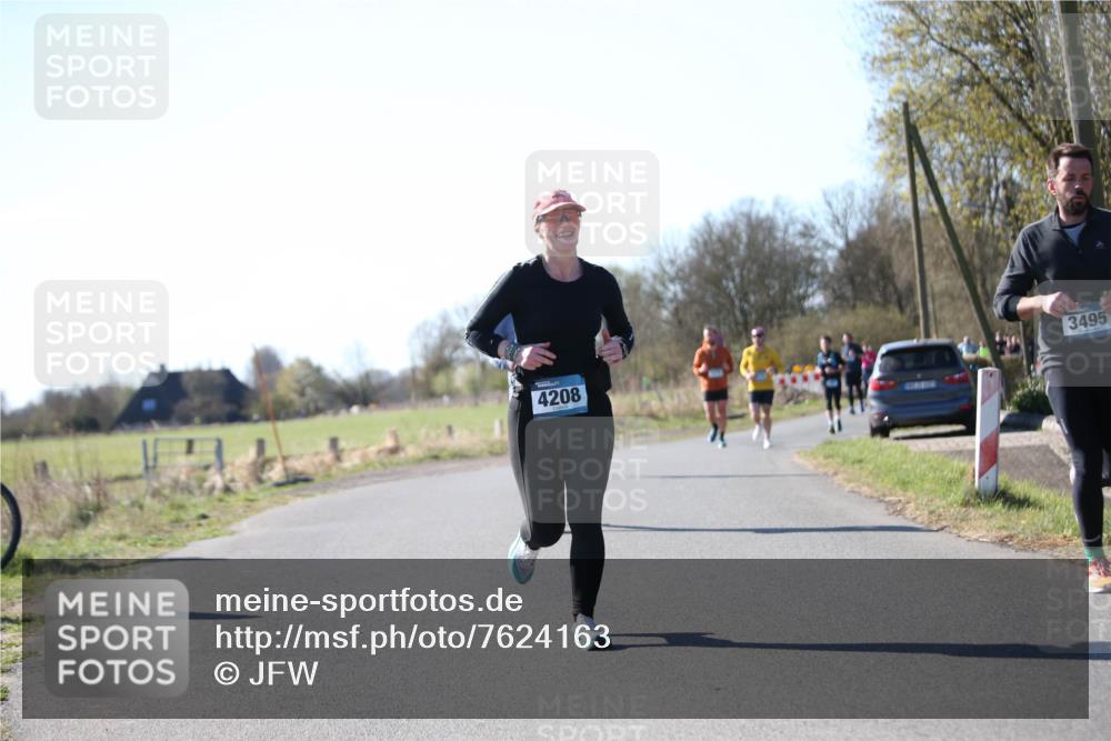 06.04.2025 - 44. Internationalen Wilhelmsburger Insellauf Jannik Wohlers http://msf.ph/oto/7624163 06.04.2025 10:33:22 Laufen 4208, 3495 meine-sportfotos.de