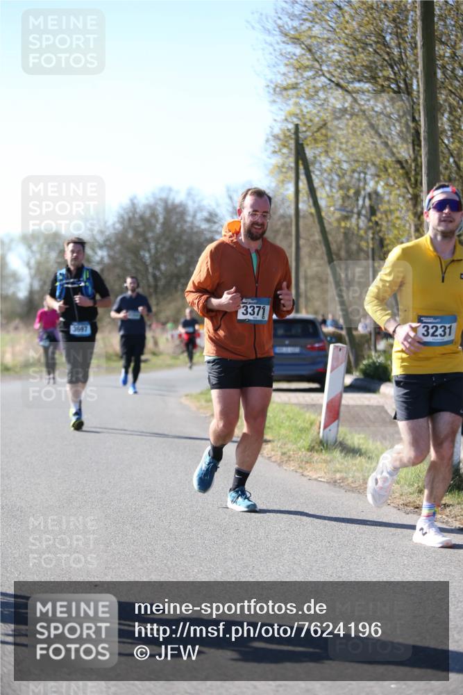 06.04.2025 - 44. Internationalen Wilhelmsburger Insellauf Jannik Wohlers http://msf.ph/oto/7624196 06.04.2025 10:33:31 Laufen 3697, 3371, 3231 meine-sportfotos.de