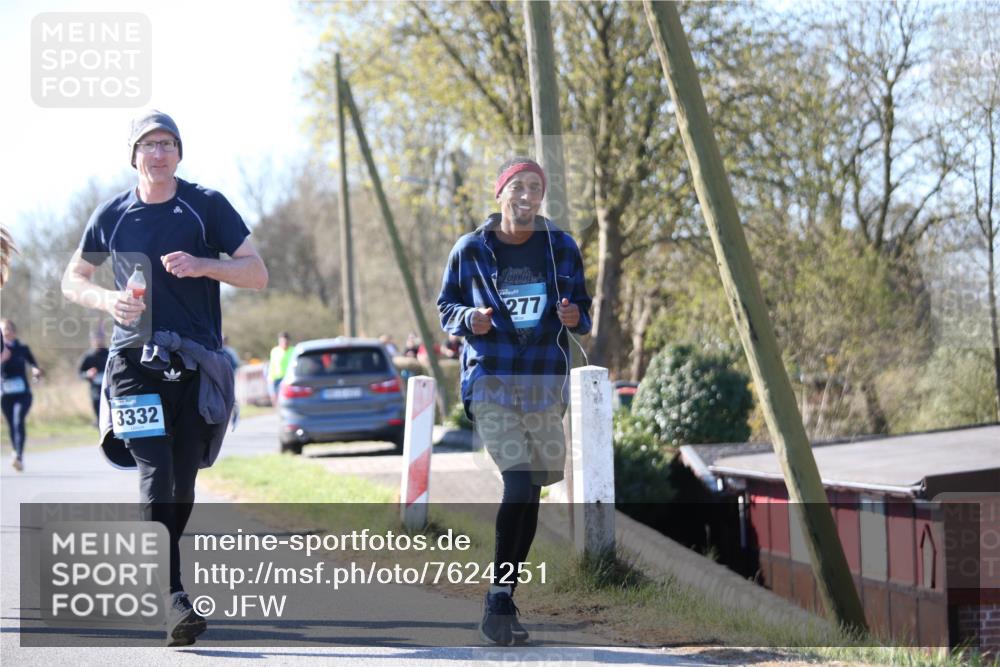 06.04.2025 - 44. Internationalen Wilhelmsburger Insellauf Jannik Wohlers http://msf.ph/oto/7624251 06.04.2025 10:33:52 Laufen 3332, 277 meine-sportfotos.de
