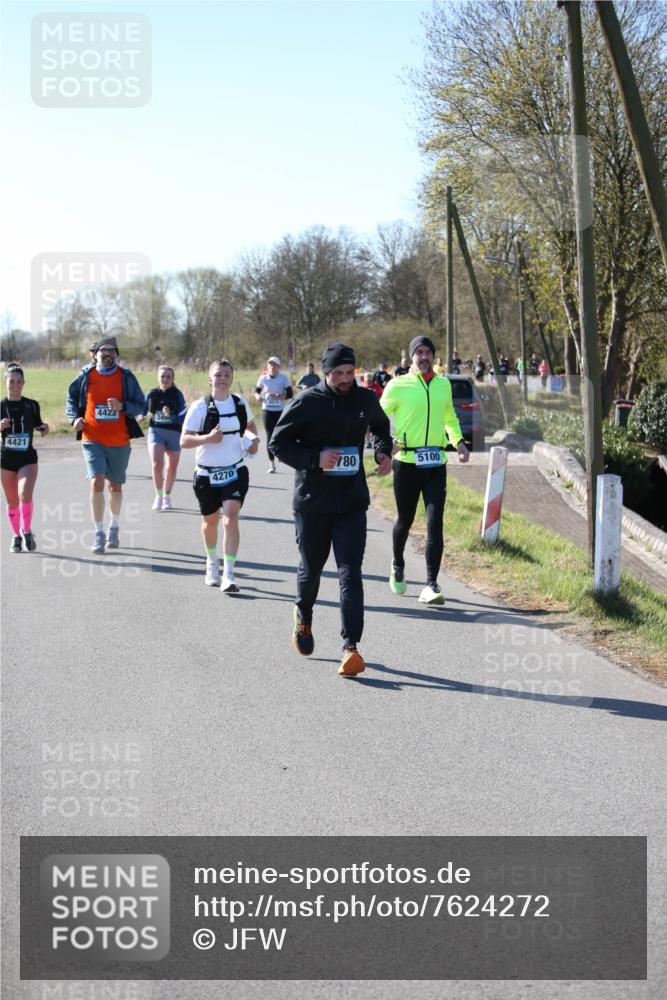 06.04.2025 - 44. Internationalen Wilhelmsburger Insellauf Jannik Wohlers http://msf.ph/oto/7624272 06.04.2025 10:34:05 Laufen 4421, 4422, 4270, 3071, 780, 5100 meine-sportfotos.de