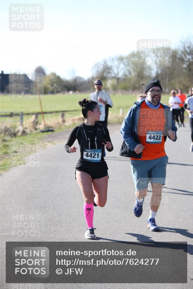 06.04.2025 - 44. Internationalen Wilhelmsburger Insellauf Jannik Wohlers http://msf.ph/oto/7624277 06.04.2025 10:34:07 Laufen 4422, 4421 meine-sportfotos.de