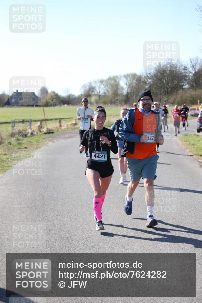 06.04.2025 - 44. Internationalen Wilhelmsburger Insellauf Jannik Wohlers http://msf.ph/oto/7624282 06.04.2025 10:34:08 Laufen 3977, 4421, 22 meine-sportfotos.de