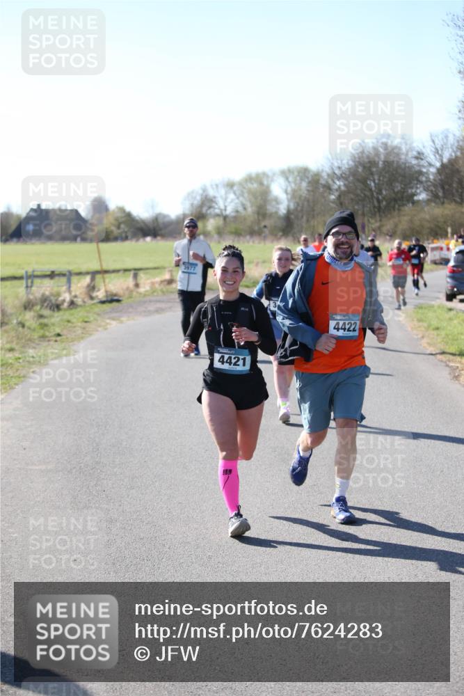 06.04.2025 - 44. Internationalen Wilhelmsburger Insellauf Jannik Wohlers http://msf.ph/oto/7624283 06.04.2025 10:34:08 Laufen 3977, 4422, 4421 meine-sportfotos.de