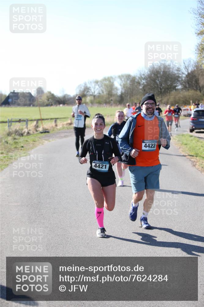 06.04.2025 - 44. Internationalen Wilhelmsburger Insellauf Jannik Wohlers http://msf.ph/oto/7624284 06.04.2025 10:34:08 Laufen 4422, 4421 meine-sportfotos.de