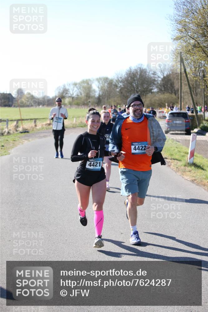 06.04.2025 - 44. Internationalen Wilhelmsburger Insellauf Jannik Wohlers http://msf.ph/oto/7624287 06.04.2025 10:34:08 Laufen 3977, 4421, 4422 meine-sportfotos.de