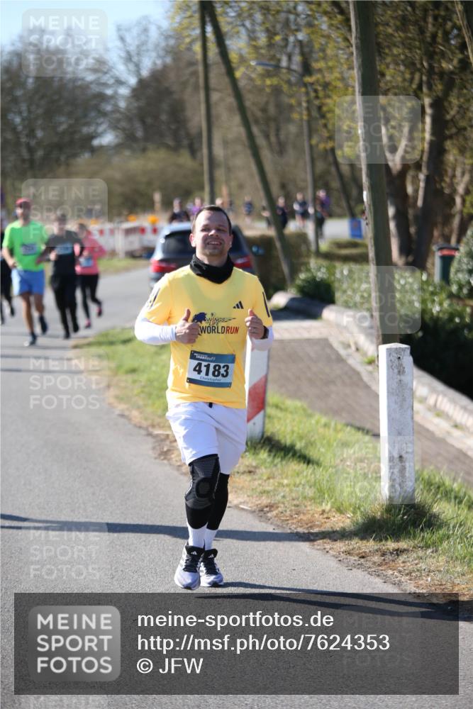 06.04.2025 - 44. Internationalen Wilhelmsburger Insellauf Jannik Wohlers http://msf.ph/oto/7624353 06.04.2025 10:34:28 Laufen 4183 meine-sportfotos.de