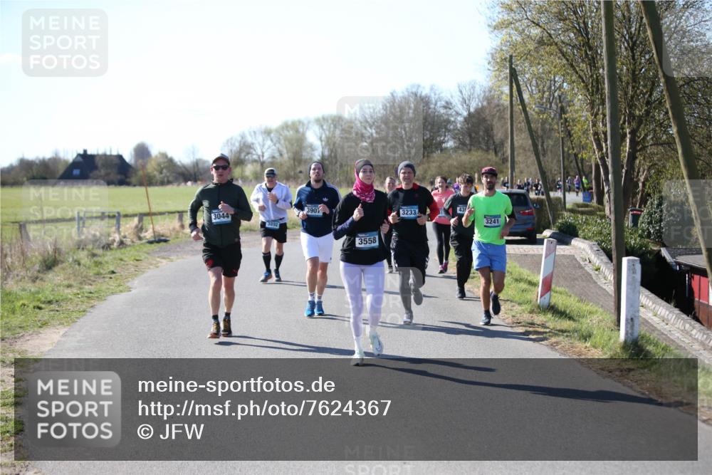 06.04.2025 - 44. Internationalen Wilhelmsburger Insellauf Jannik Wohlers http://msf.ph/oto/7624367 06.04.2025 10:34:33 Laufen 3044, 3892, 3907, 3558, 3233, 3241 meine-sportfotos.de