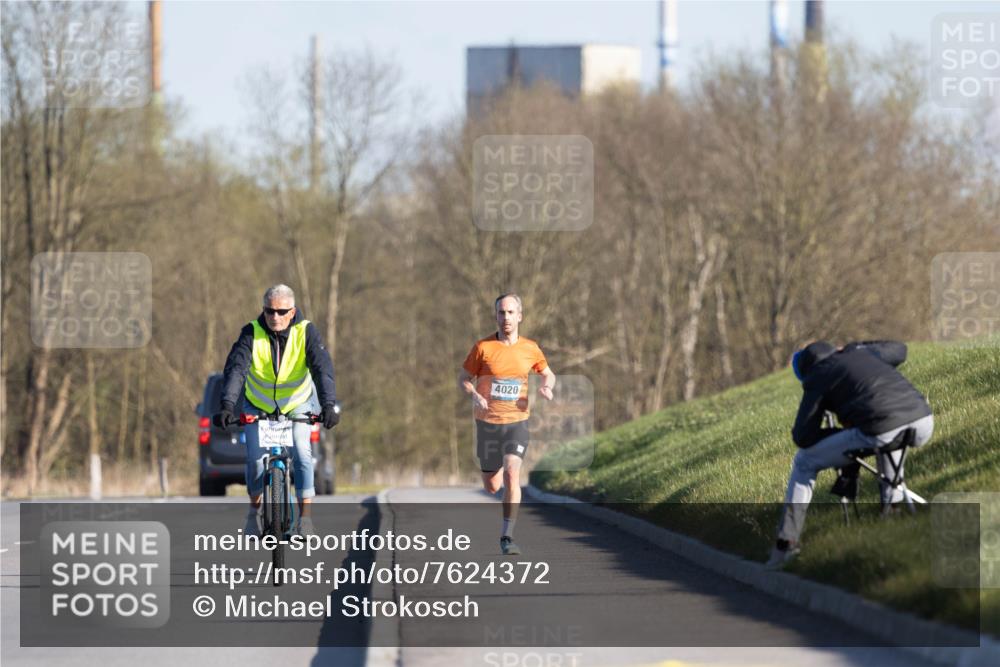 06.04.2025 - 44. Internationalen Wilhelmsburger Insellauf Michael Strokosch http://msf.ph/oto/7624372 06.04.2025 09:14:06 Laufen 4020 meine-sportfotos.de