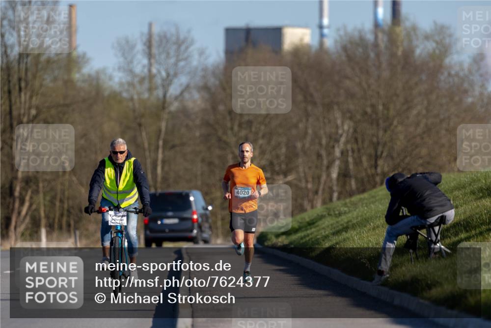 06.04.2025 - 44. Internationalen Wilhelmsburger Insellauf Michael Strokosch http://msf.ph/oto/7624377 06.04.2025 09:14:07 Laufen 4020 meine-sportfotos.de