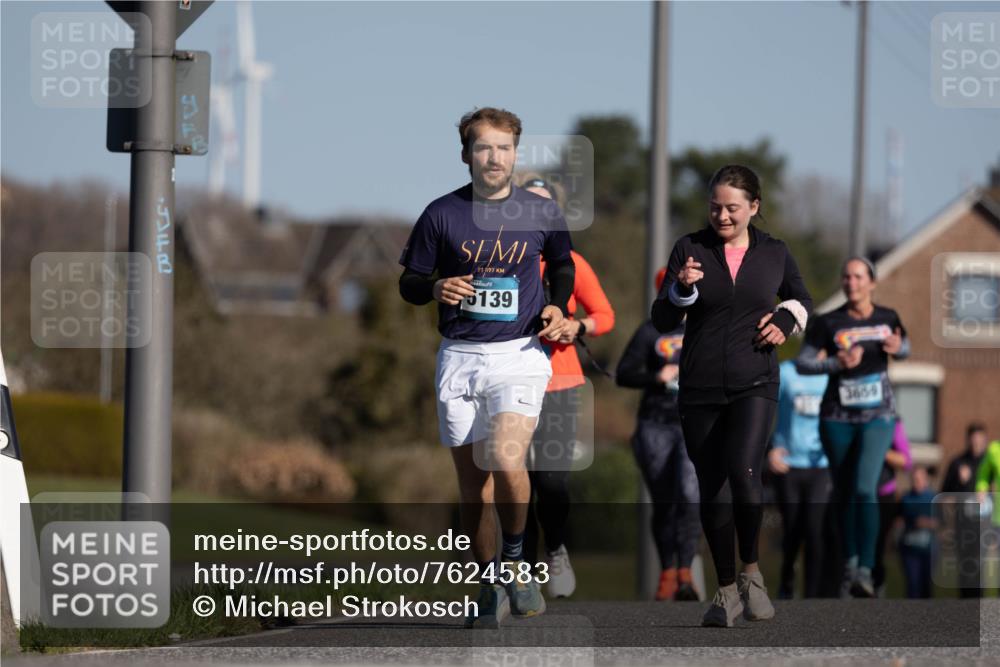 06.04.2025 - 44. Internationalen Wilhelmsburger Insellauf Michael Strokosch http://msf.ph/oto/7624583 06.04.2025 10:09:21 Laufen 44, 21, 097, 139, 36589 meine-sportfotos.de