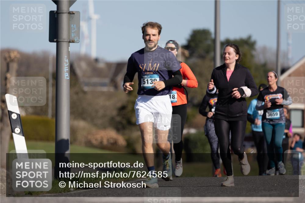 06.04.2025 - 44. Internationalen Wilhelmsburger Insellauf Michael Strokosch http://msf.ph/oto/7624585 06.04.2025 10:09:22 Laufen 2197, 5130, 18, 3659 meine-sportfotos.de