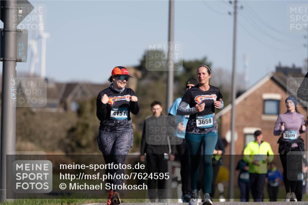 06.04.2025 - 44. Internationalen Wilhelmsburger Insellauf Michael Strokosch http://msf.ph/oto/7624595 06.04.2025 10:09:27 Laufen 4151, 3659, 3509 meine-sportfotos.de