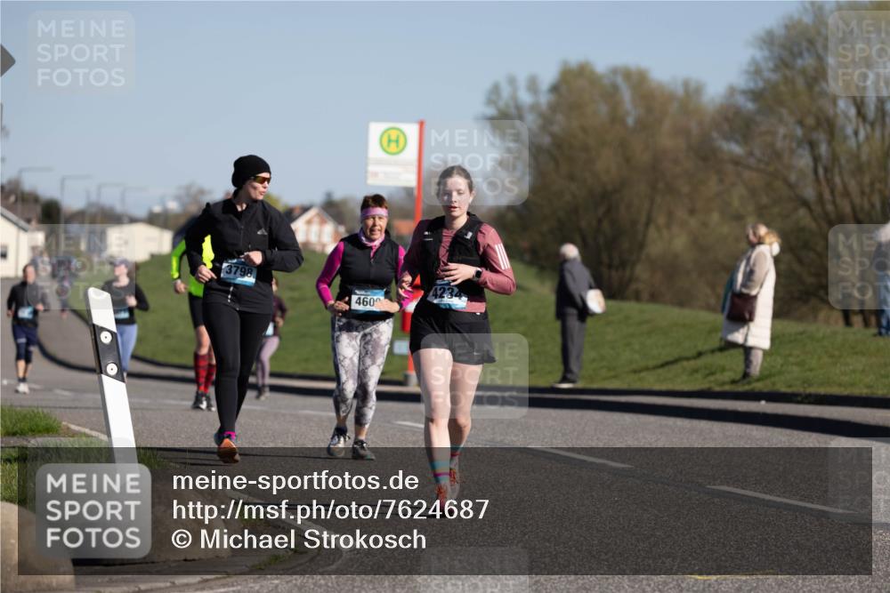 06.04.2025 - 44. Internationalen Wilhelmsburger Insellauf Michael Strokosch http://msf.ph/oto/7624687 06.04.2025 10:11:38 Laufen 3798, 460 meine-sportfotos.de
