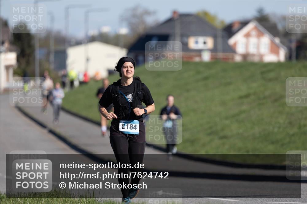 06.04.2025 - 44. Internationalen Wilhelmsburger Insellauf Michael Strokosch http://msf.ph/oto/7624742 06.04.2025 10:14:47 Laufen 184 meine-sportfotos.de