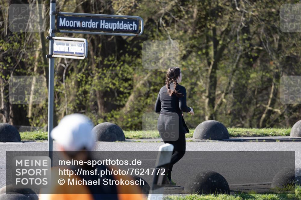 06.04.2025 - 44. Internationalen Wilhelmsburger Insellauf Michael Strokosch http://msf.ph/oto/7624772 06.04.2025 10:17:12 Laufen  meine-sportfotos.de