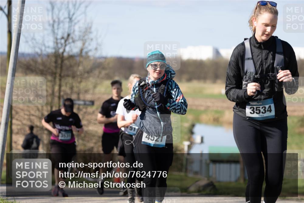 06.04.2025 - 44. Internationalen Wilhelmsburger Insellauf Michael Strokosch http://msf.ph/oto/7624776 06.04.2025 10:42:38 Laufen 3831, 4521, 3534 meine-sportfotos.de