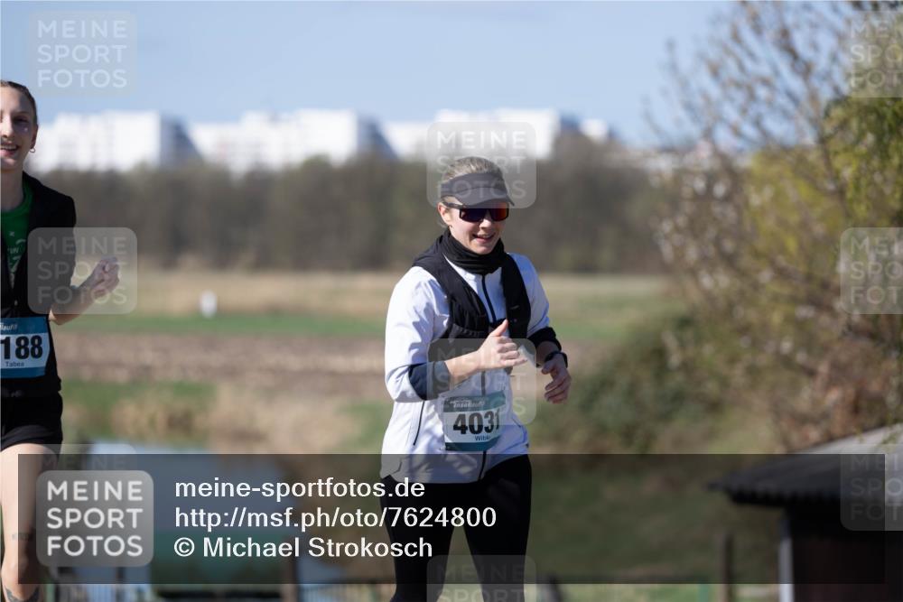 06.04.2025 - 44. Internationalen Wilhelmsburger Insellauf Michael Strokosch http://msf.ph/oto/7624800 06.04.2025 10:42:49 Laufen 188, 4031 meine-sportfotos.de