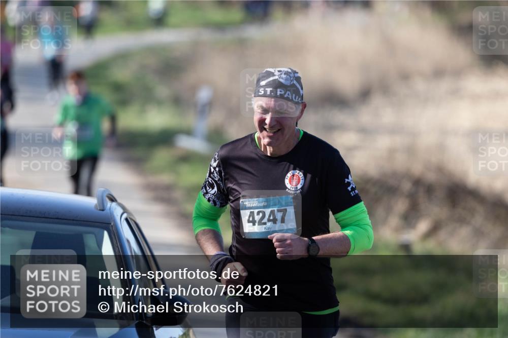 06.04.2025 - 44. Internationalen Wilhelmsburger Insellauf Michael Strokosch http://msf.ph/oto/7624821 06.04.2025 10:43:36 Laufen 4247 meine-sportfotos.de