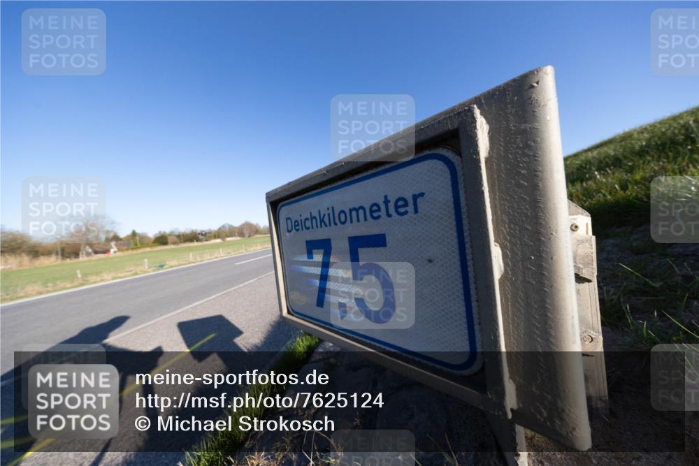06.04.2025 - 44. Internationalen Wilhelmsburger Insellauf Michael Strokosch http://msf.ph/oto/7625124 06.04.2025 09:09:38 Laufen 7, 5 meine-sportfotos.de