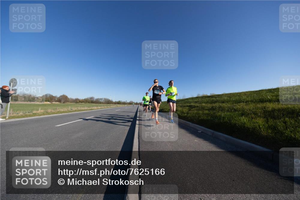 06.04.2025 - 44. Internationalen Wilhelmsburger Insellauf Michael Strokosch http://msf.ph/oto/7625166 06.04.2025 09:17:09 Laufen 5194 meine-sportfotos.de