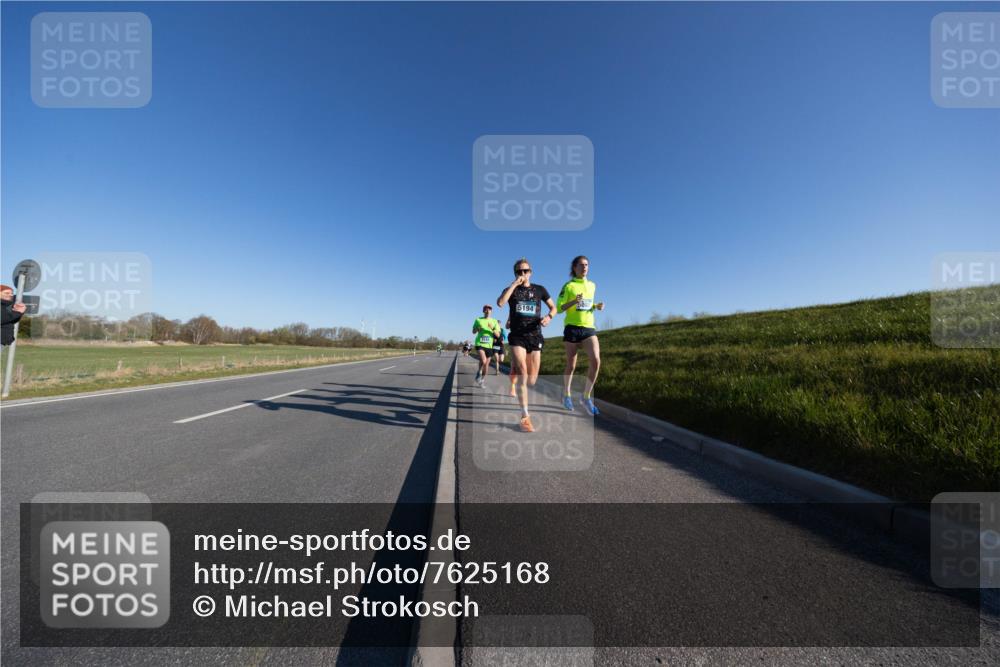 06.04.2025 - 44. Internationalen Wilhelmsburger Insellauf Michael Strokosch http://msf.ph/oto/7625168 06.04.2025 09:17:09 Laufen 5194 meine-sportfotos.de
