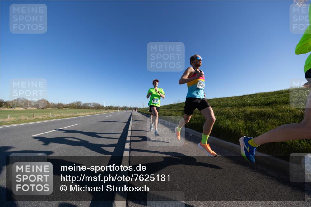 06.04.2025 - 44. Internationalen Wilhelmsburger Insellauf Michael Strokosch http://msf.ph/oto/7625181 06.04.2025 09:17:10 Laufen 3184, 3759 meine-sportfotos.de