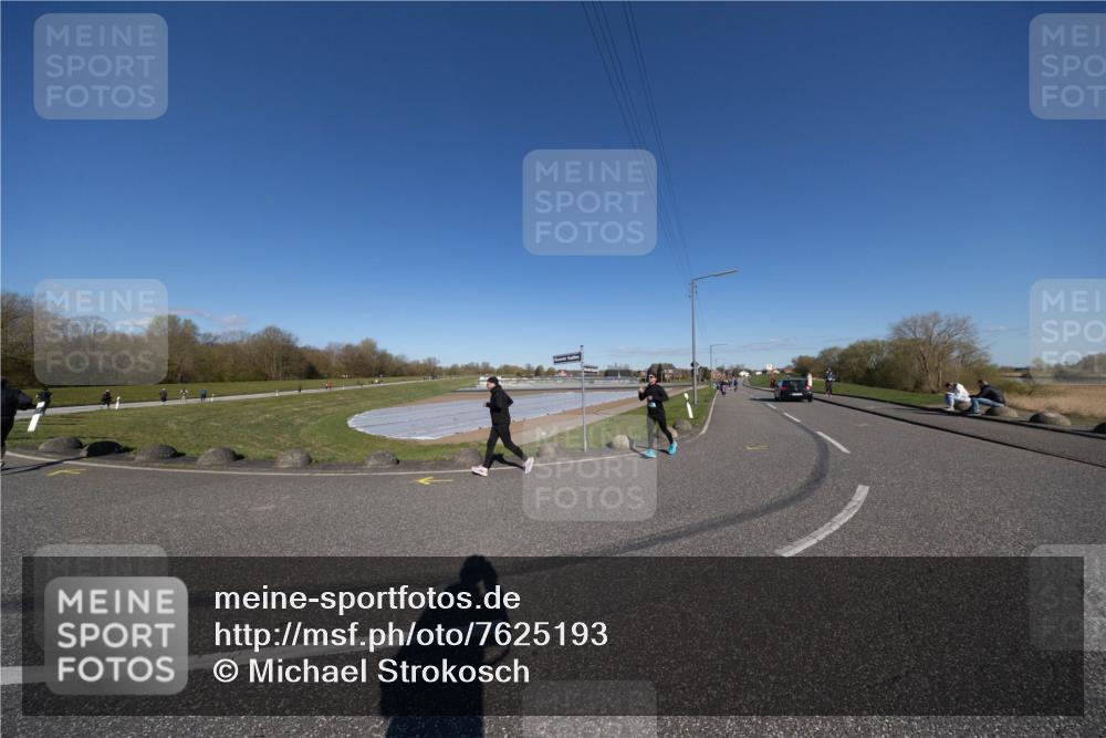 06.04.2025 - 44. Internationalen Wilhelmsburger Insellauf Michael Strokosch http://msf.ph/oto/7625193 06.04.2025 10:12:53 Laufen  meine-sportfotos.de