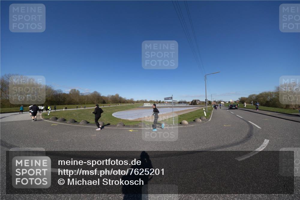 06.04.2025 - 44. Internationalen Wilhelmsburger Insellauf Michael Strokosch http://msf.ph/oto/7625201 06.04.2025 10:12:54 Laufen  meine-sportfotos.de
