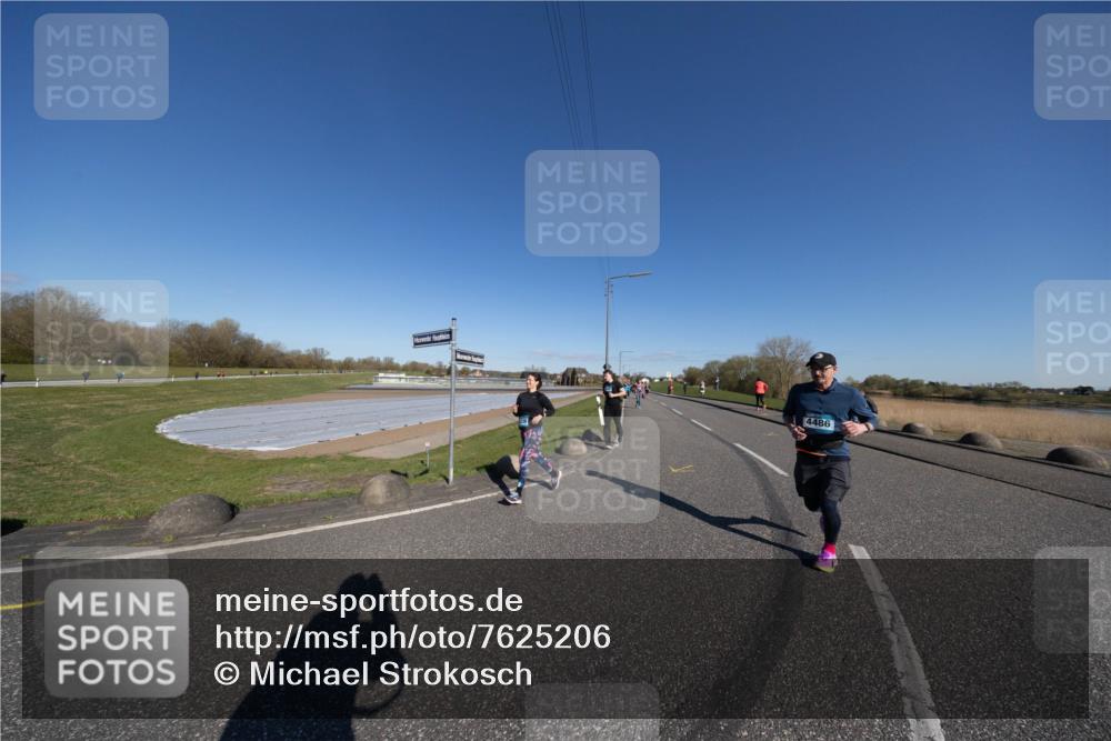 06.04.2025 - 44. Internationalen Wilhelmsburger Insellauf Michael Strokosch http://msf.ph/oto/7625206 06.04.2025 10:13:02 Laufen 4486 meine-sportfotos.de