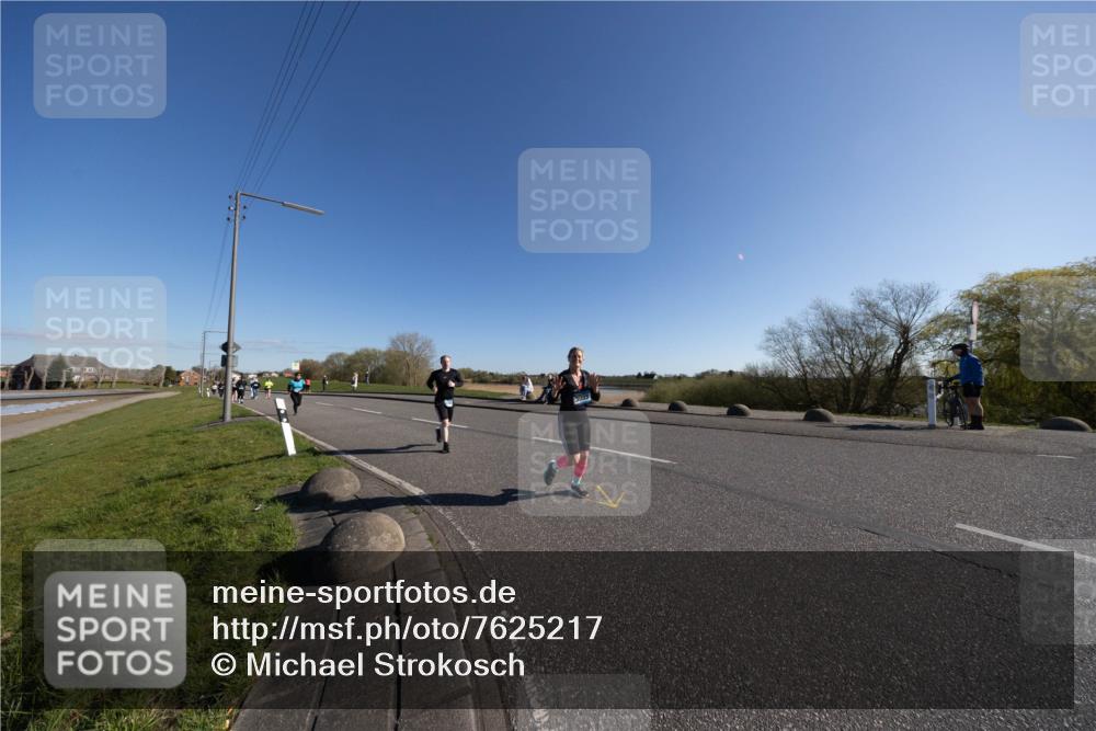 06.04.2025 - 44. Internationalen Wilhelmsburger Insellauf Michael Strokosch http://msf.ph/oto/7625217 06.04.2025 10:13:13 Laufen  meine-sportfotos.de