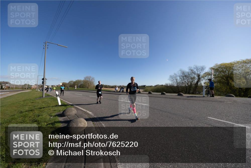 06.04.2025 - 44. Internationalen Wilhelmsburger Insellauf Michael Strokosch http://msf.ph/oto/7625220 06.04.2025 10:13:13 Laufen 3085 meine-sportfotos.de