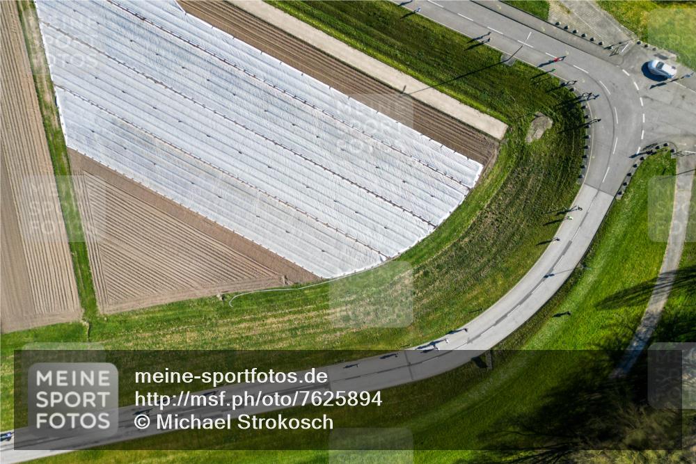 06.04.2025 - 44. Internationalen Wilhelmsburger Insellauf Michael Strokosch http://msf.ph/oto/7625894 06.04.2025 09:35:55 Laufen  meine-sportfotos.de