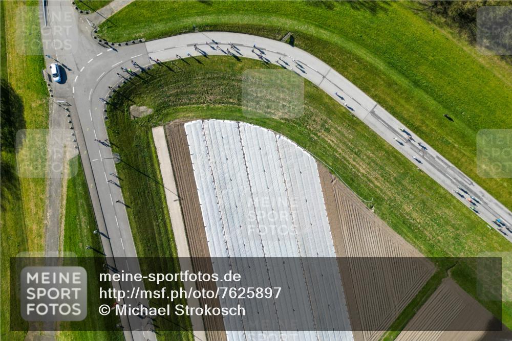 06.04.2025 - 44. Internationalen Wilhelmsburger Insellauf Michael Strokosch http://msf.ph/oto/7625897 06.04.2025 09:36:41 Laufen  meine-sportfotos.de