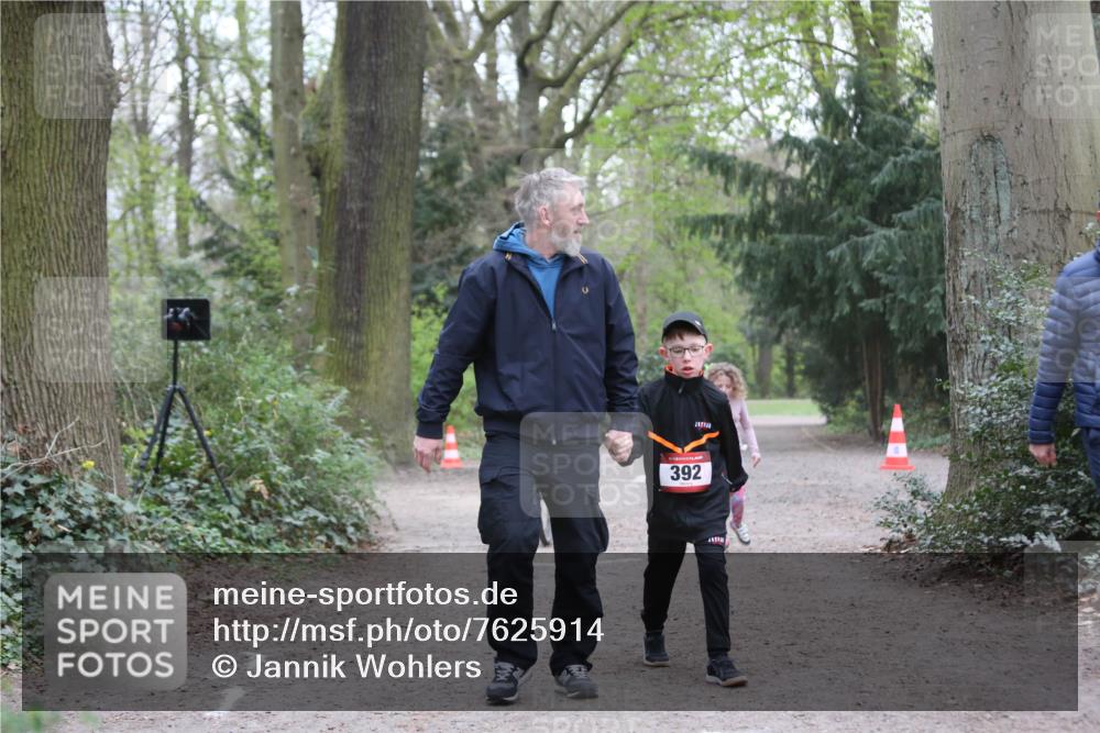 13.04.2025 - Hammer Lauf Jannik Wohlers http://msf.ph/oto/7625914 13.04.2025 08:24:33 Laufen 392 meine-sportfotos.de