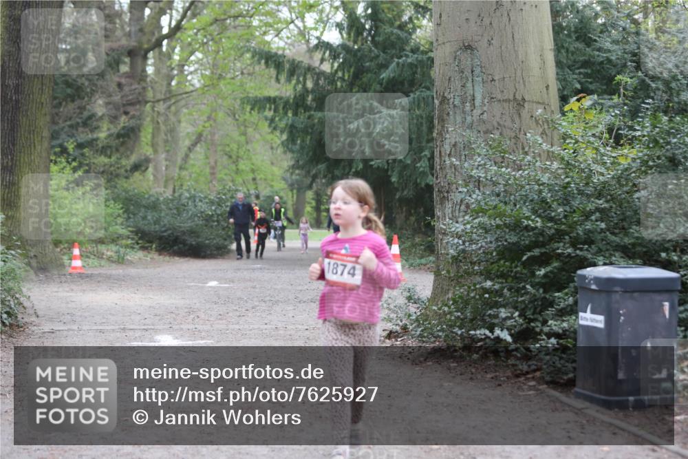 13.04.2025 - Hammer Lauf Jannik Wohlers http://msf.ph/oto/7625927 13.04.2025 08:24:09 Laufen 1874 meine-sportfotos.de