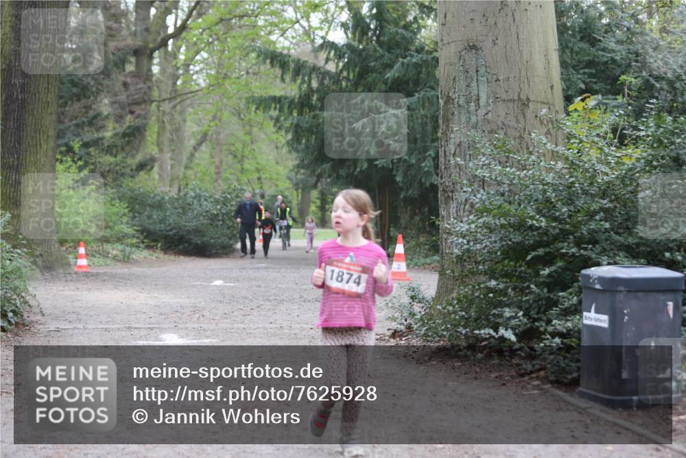 13.04.2025 - Hammer Lauf Jannik Wohlers http://msf.ph/oto/7625928 13.04.2025 08:24:08 Laufen 1874 meine-sportfotos.de