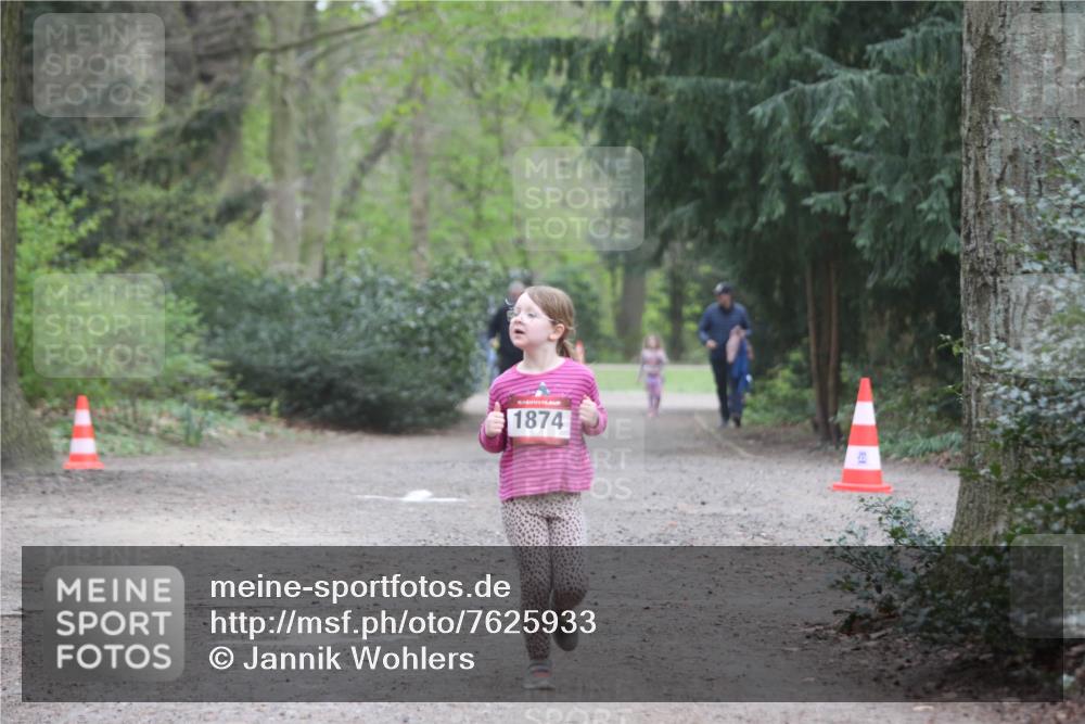 13.04.2025 - Hammer Lauf Jannik Wohlers http://msf.ph/oto/7625933 13.04.2025 08:24:06 Laufen 1874 meine-sportfotos.de