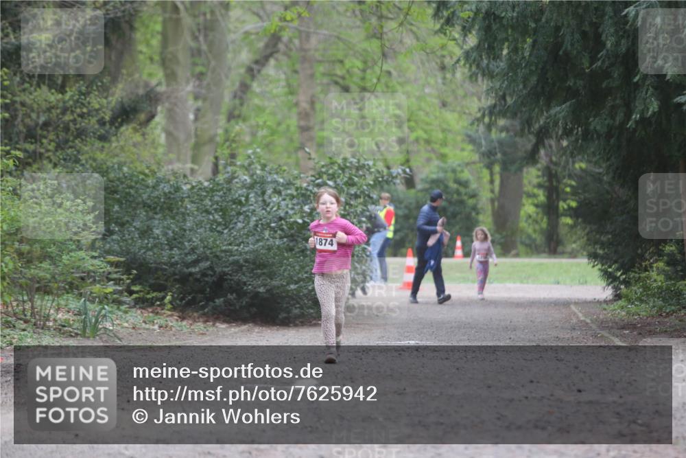 13.04.2025 - Hammer Lauf Jannik Wohlers http://msf.ph/oto/7625942 13.04.2025 08:23:59 Laufen 1874 meine-sportfotos.de