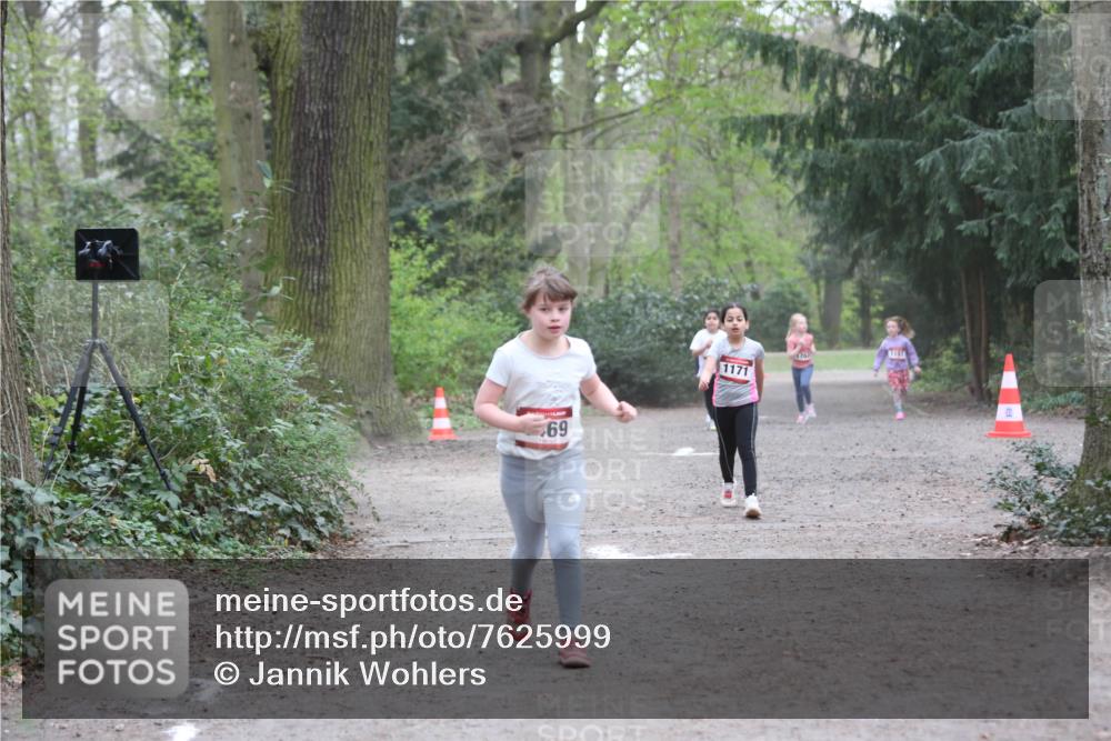 13.04.2025 - Hammer Lauf Jannik Wohlers http://msf.ph/oto/7625999 13.04.2025 08:23:28 Laufen 69, 1171 meine-sportfotos.de