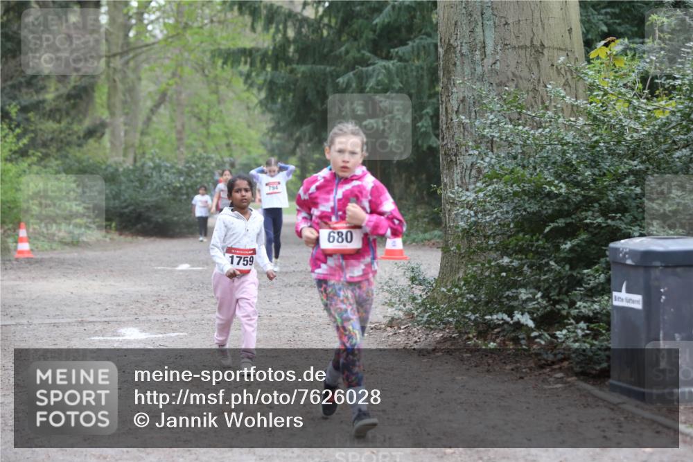 13.04.2025 - Hammer Lauf Jannik Wohlers http://msf.ph/oto/7626028 13.04.2025 08:23:20 Laufen 1759, 794, 680 meine-sportfotos.de