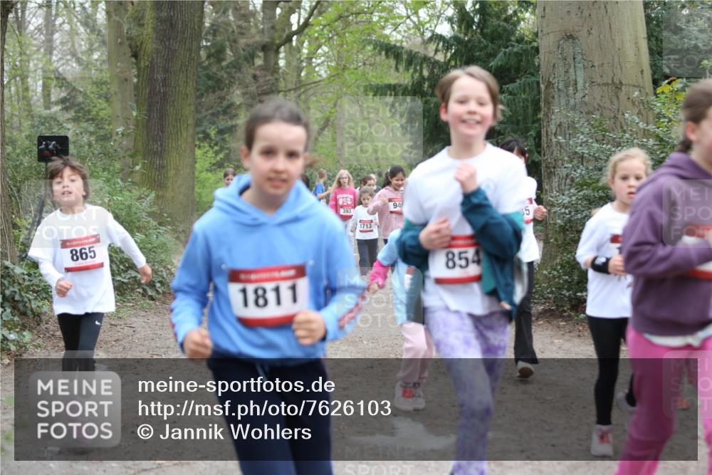 13.04.2025 - Hammer Lauf Jannik Wohlers http://msf.ph/oto/7626103 13.04.2025 08:22:59 Laufen 865, 1811, 393, 1713, 94, 854 meine-sportfotos.de