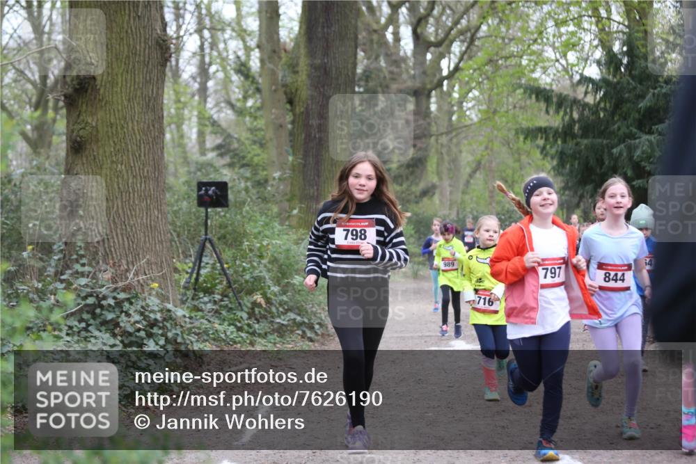 13.04.2025 - Hammer Lauf Jannik Wohlers http://msf.ph/oto/7626190 13.04.2025 08:22:35 Laufen 798, 989, 716, 797, 844, 64 meine-sportfotos.de
