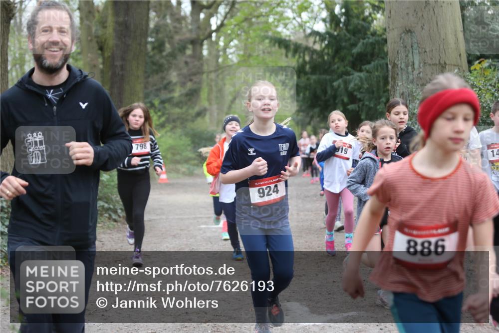 13.04.2025 - Hammer Lauf Jannik Wohlers http://msf.ph/oto/7626193 13.04.2025 08:22:34 Laufen 798, 15, 924, 919, 14, 886 meine-sportfotos.de