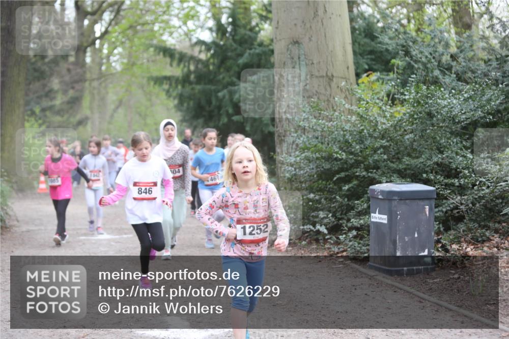 13.04.2025 - Hammer Lauf Jannik Wohlers http://msf.ph/oto/7626229 13.04.2025 08:22:24 Laufen 1842, 1085, 846, 104, 46, 15, 1252 meine-sportfotos.de