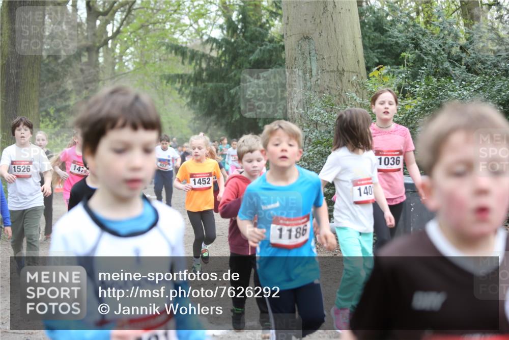 13.04.2025 - Hammer Lauf Jannik Wohlers http://msf.ph/oto/7626292 13.04.2025 08:22:05 Laufen 1526, 147, 1452, 1186, 140, 1036 meine-sportfotos.de