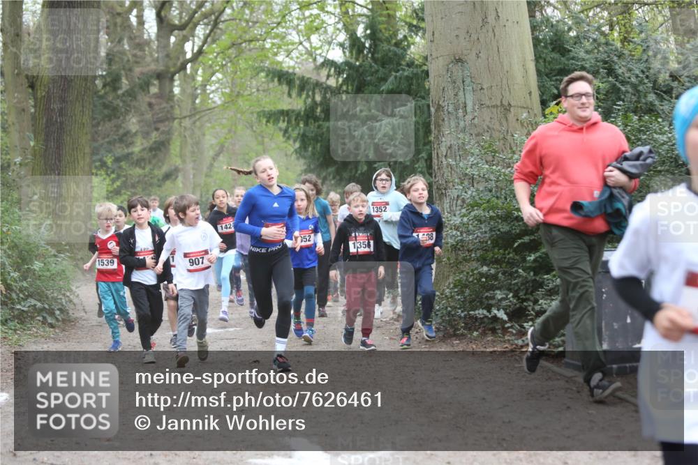 13.04.2025 - Hammer Lauf Jannik Wohlers http://msf.ph/oto/7626461 13.04.2025 08:21:27 Laufen 1539, 907, 1424, 1352, 52, 38, 1356 meine-sportfotos.de