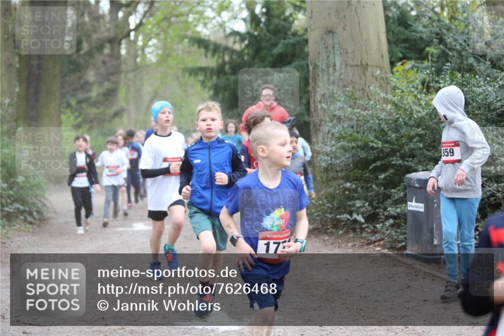 13.04.2025 - Hammer Lauf Jannik Wohlers http://msf.ph/oto/7626468 13.04.2025 08:21:26 Laufen 15, 17, 859 meine-sportfotos.de