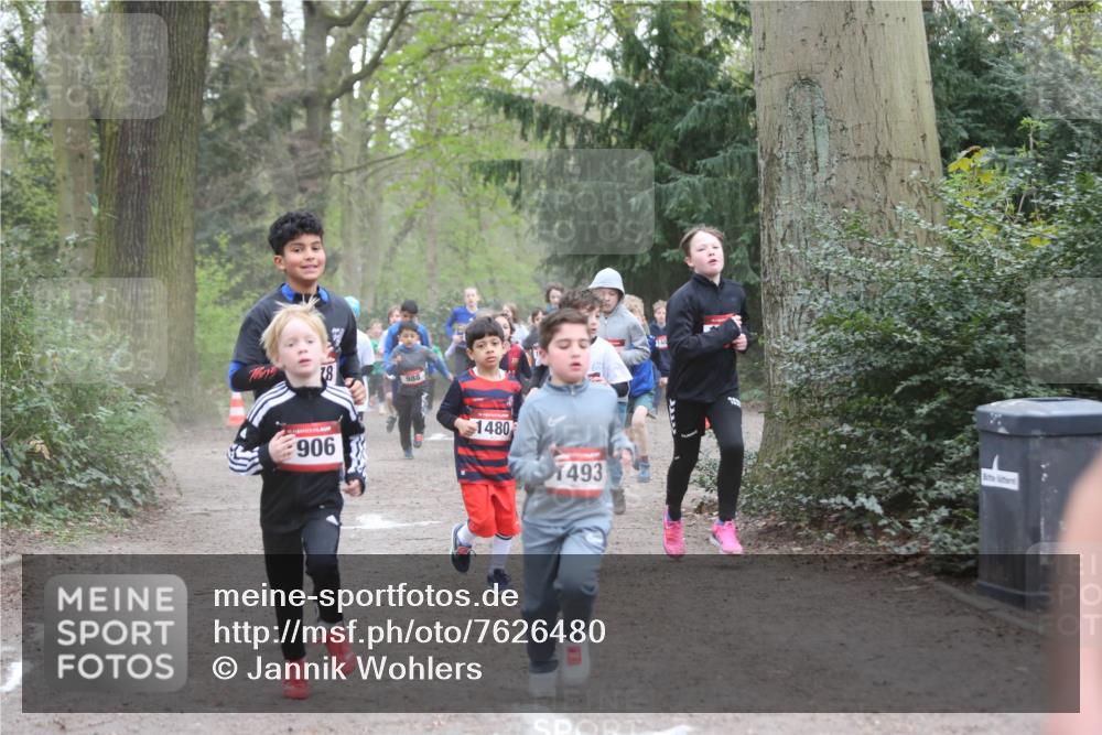 13.04.2025 - Hammer Lauf Jannik Wohlers http://msf.ph/oto/7626480 13.04.2025 08:21:23 Laufen 906, 988, 1480, 1493 meine-sportfotos.de