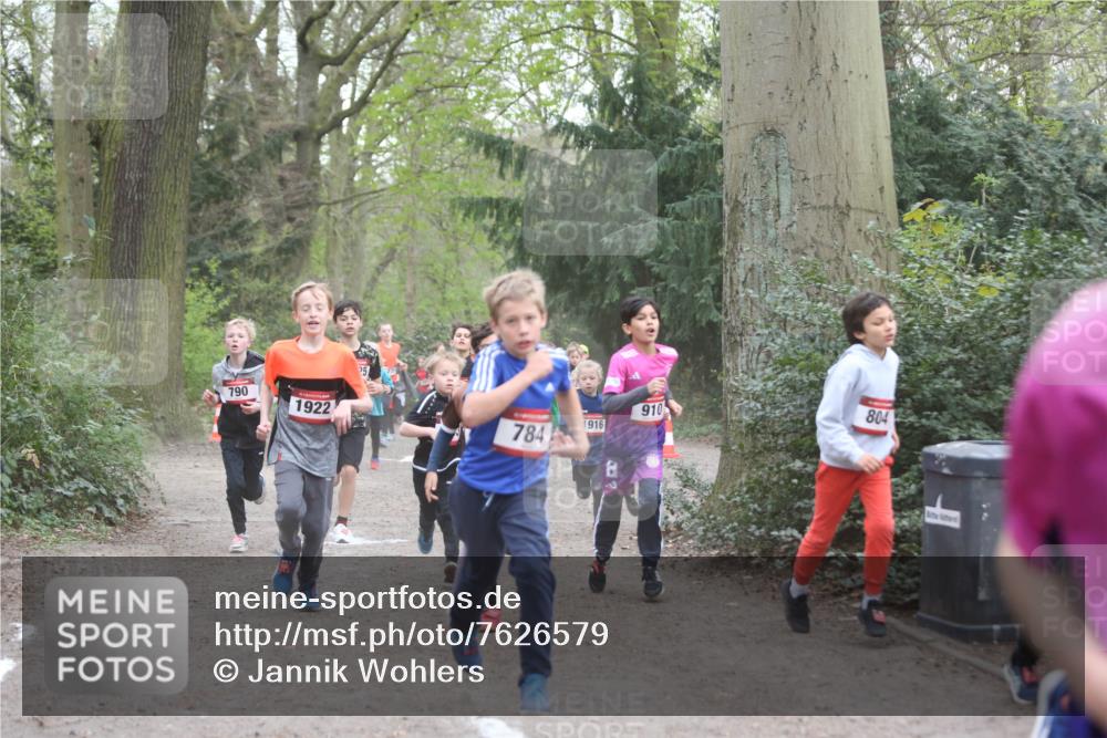 13.04.2025 - Hammer Lauf Jannik Wohlers http://msf.ph/oto/7626579 13.04.2025 08:20:58 Laufen 790, 1922, 910, 1916, 784, 804 meine-sportfotos.de