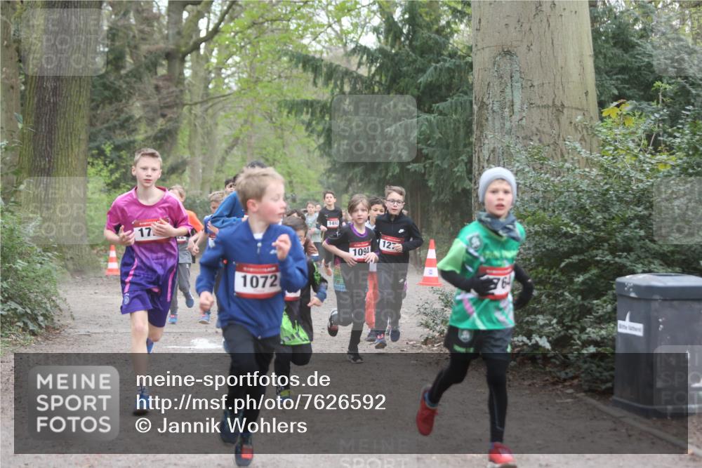 13.04.2025 - Hammer Lauf Jannik Wohlers http://msf.ph/oto/7626592 13.04.2025 08:20:56 Laufen 17, 1072, 1492, 1094, 127, 64 meine-sportfotos.de